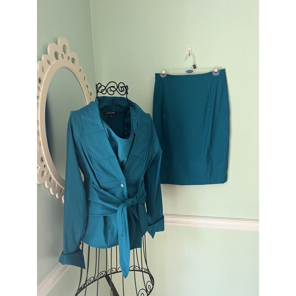 SAMUEL DONG S Teal 3 Piece Belted Blazer Suit Skirt Small